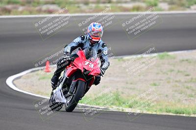 media/Apr-18-2025-TrackDaz (Fri) [[45f5874c44]]/A Group/Session 4 (Turns 5 and 6 - Inside)/